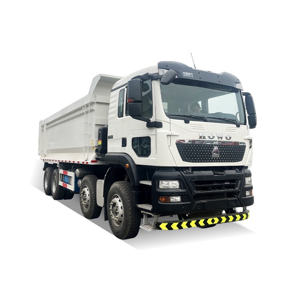 3 Camión volquete Sinotruk HOWO TX 8X4 usado de alta calidad y rentable en venta