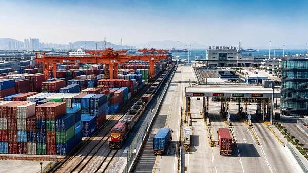 Yard Management Systems for Port Logistics: Common Bottlenecks and Fixes