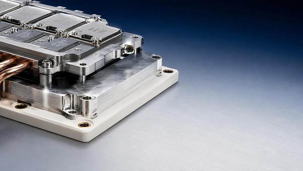 When do aerospace thermal management solutions require alumina ceramics?