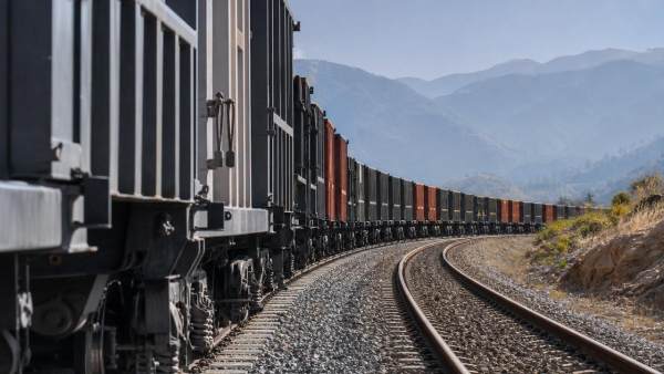 Coupler Strength and Fatigue Data Can Hide Risk Until Train Length Grows
