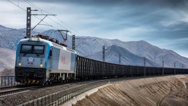How to Compare Locomotive Tractive Effort for Grade, Start-Up, and Haulage Needs