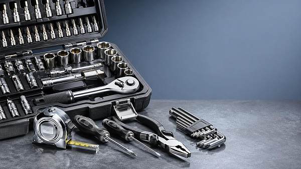Home Improvement Tools: Which Sets Last Longer?
