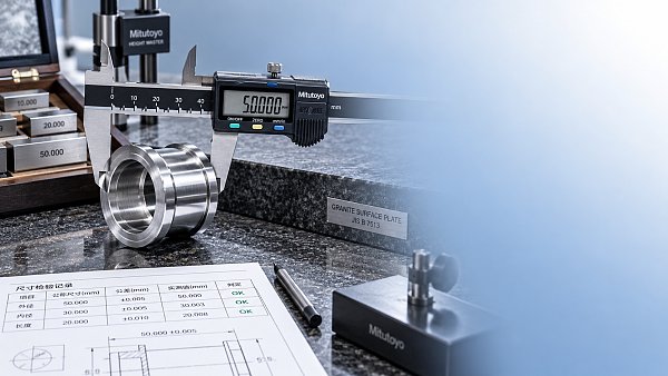 How to perform caliper uncertainty analysis for critical dimensions