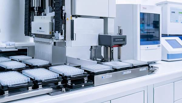 How Much Microplate Processing Time Data Is Enough to Compare?