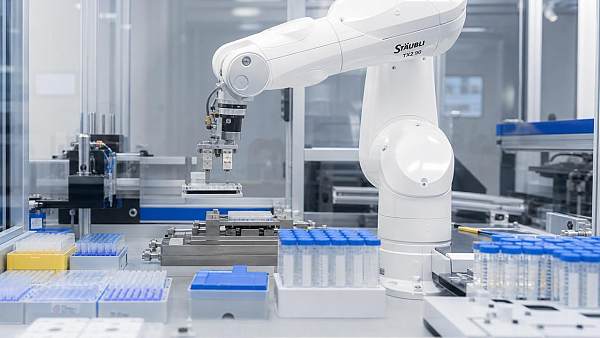 How Much Robotic Arm Repeatability Is Enough for Lab Tasks?