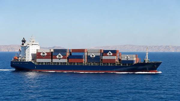 Hormuz Strait TPF Hiked to $1,120/TEU for Li-Battery Robotic Liquid Arms
