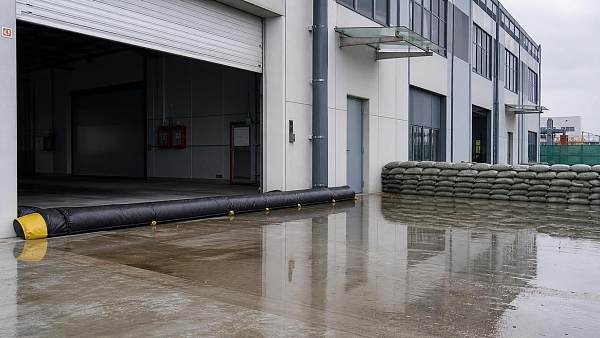 Flood Control Sandbags: Which Types Work Best for Doorways, Garages, and Site Barriers?