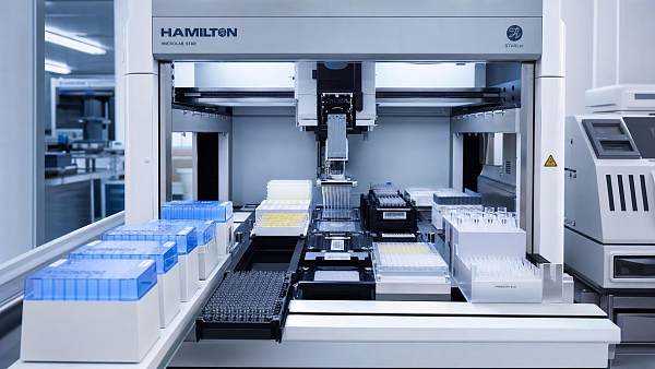 How to Choose a Robotic Liquid Handling System for Throughput, Accuracy, and Workflow Fit