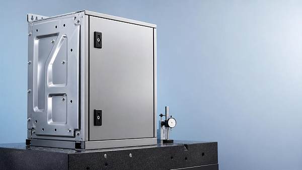 Sheet Metal Chassis: How to Judge Rigidity and Fit