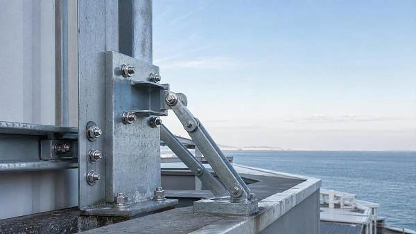 When Corrosion Resistant Wind Fasteners Reduce Maintenance Risk