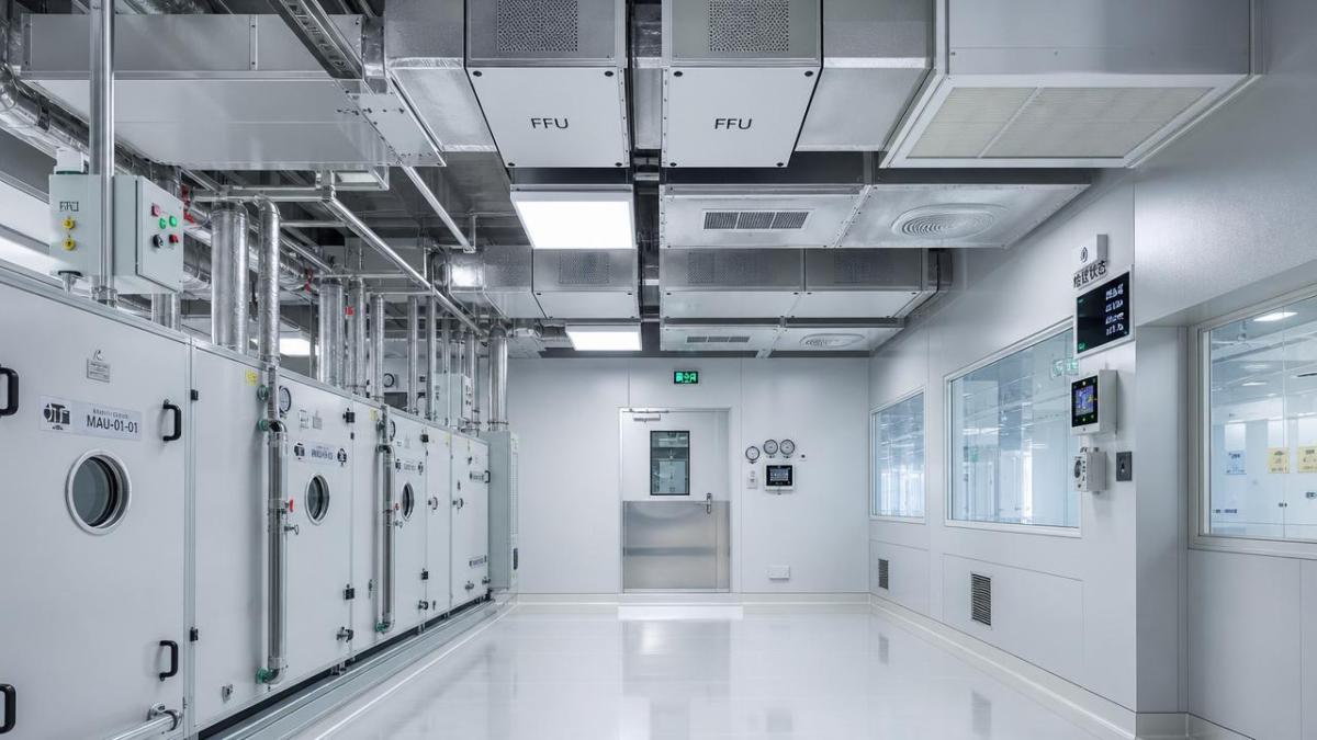 ASHRAE Standards Guidelines for Stable Cleanroom HVAC