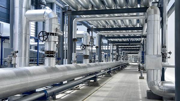 Chilled Water Piping Mistakes That Raise Energy and Contamination Risk