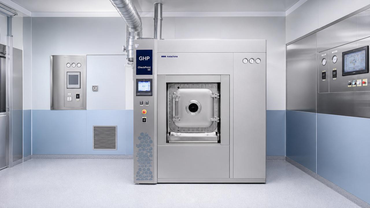 FDA Updates BSL-3/4 Lab Equipment Import Rules for Decon Systems