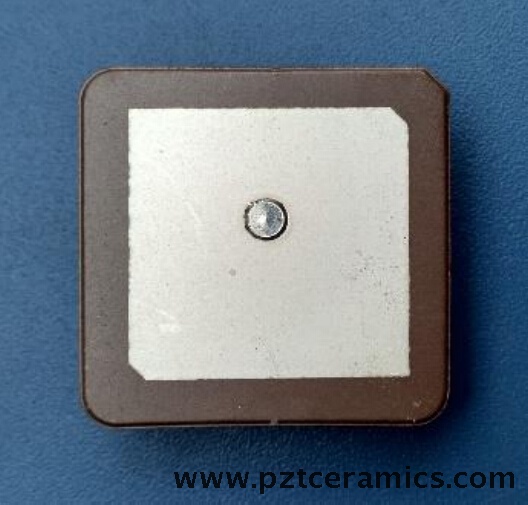 GPS Ceramic Antenna GPS Automotive Navigation Device