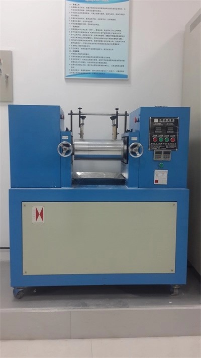 Piezoelectric Composite Material High Frequency Planar Array Transducer