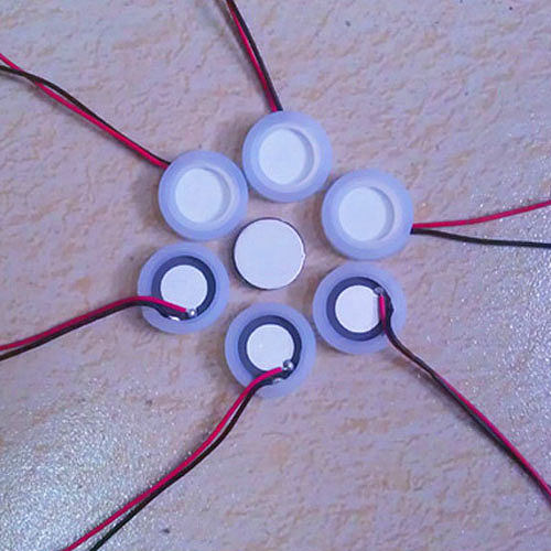 Piezoelectric Sensor for Ultrasonic Atomization and Tooth Cleaning