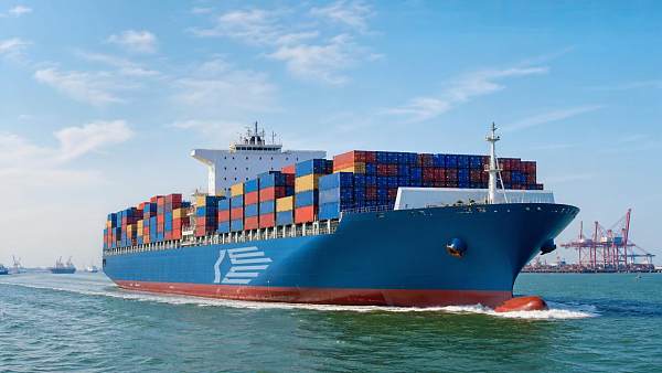 Red Sea Crisis Pushes Shanghai-Rotterdam 40HQ Freight Up 23%