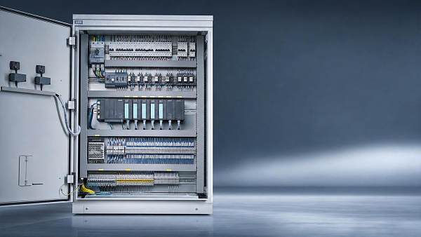 How to Choose Electrical Engineering Components for Control Panels
