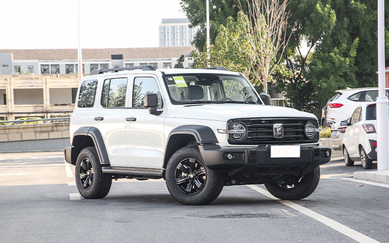 Jetour T2 vs Tank 300 Hi4-T The Ultimate Showdown of New Energy Hardcore SUVs