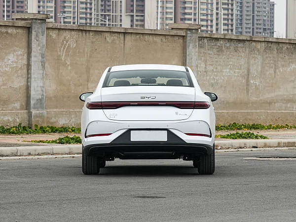 外观-比亚迪秦PLUS 2026款DM-i 210KM进取型(6)