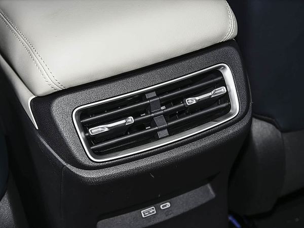 座椅-比亚迪秦L 2026款DM-i 128KM领先型(5)