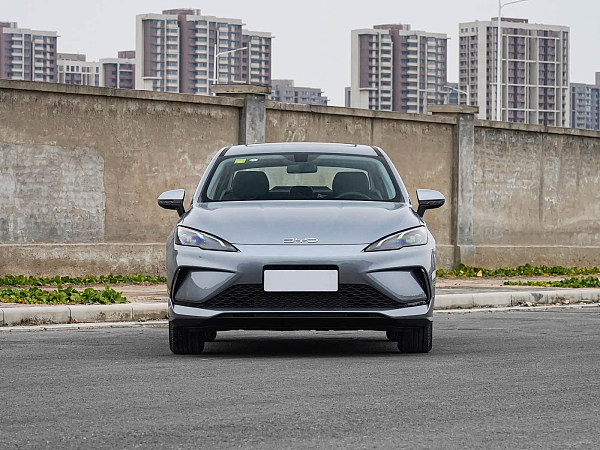 外观-比亚迪海豹05 DM-i 2026款210KM尊贵型(2)