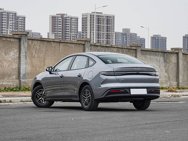 外观-比亚迪海豹05 DM-i 2026款210KM尊贵型(5)