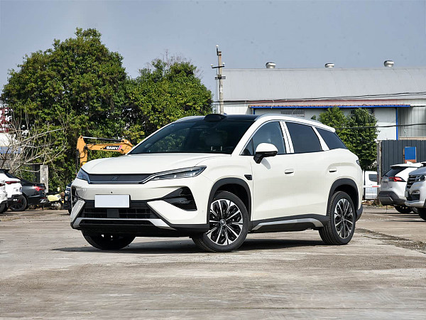外观-比亚迪宋Ultra EV 2026款710KM卓越型(1)