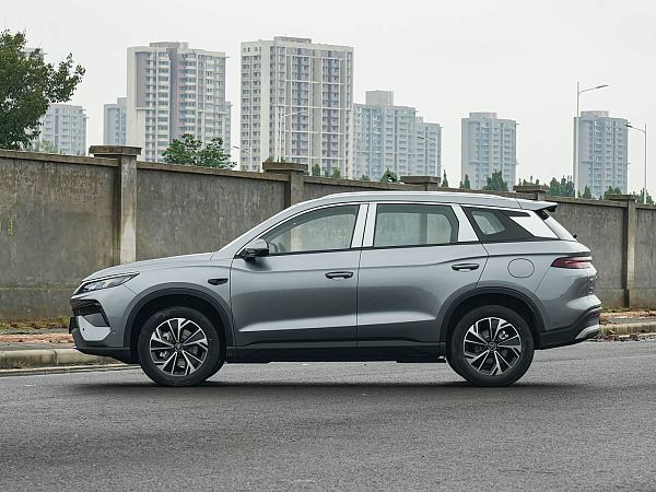 外观-比亚迪宋Pro新能源2026款DM-i 133KM超越型(4)