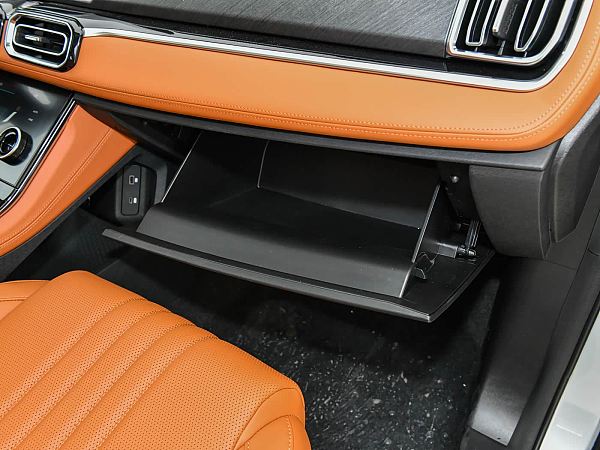 中控-捷途X70 PLUS 2026款 1.5T DCT精英型7座(6)