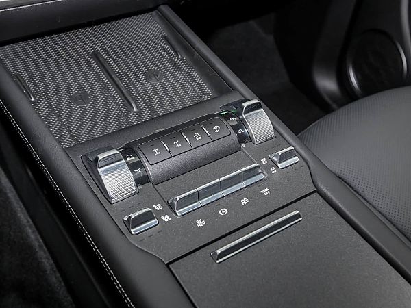中控-坦克300新能源2025款Hi4-T 37.1kWh(4)