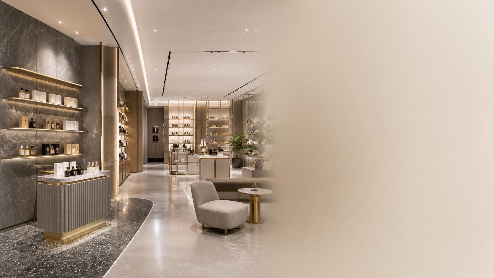 Interior Design Innovation for Retail: Materials and Layout Ideas That Improve Dwell Time