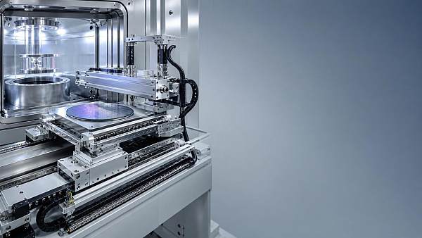 How to Evaluate Industrial Motion Control Solutions for Semiconductor Tools?