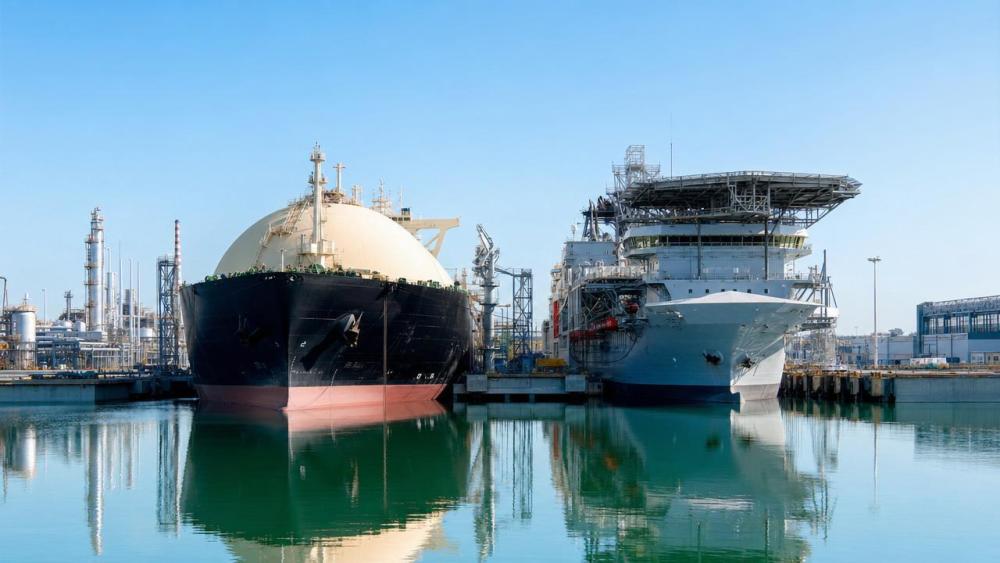Green Oceans: Where Shipbuilders Are Finding New Growth Green Oceans: Where Shipbuilders Are Finding New Growth