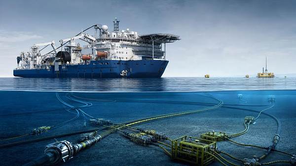 What is slowing subsea infrastructure projects in 2026?