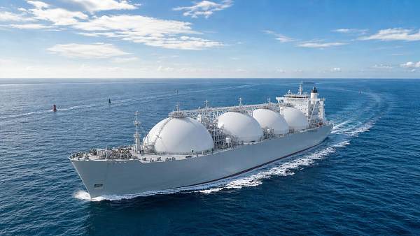 Hormuz Strait Disruption Lifts LNG Spot Prices, Boosts Chinese Long-Term Charter Owners