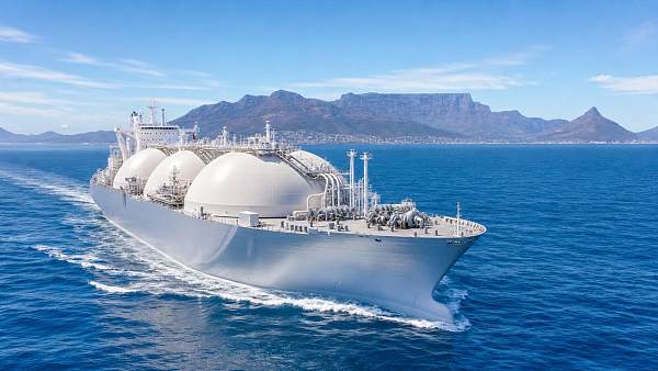 Red Sea Crisis Extends LNG Vessel Delivery by 23 Days