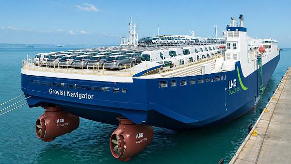 World's First 10,800-Car LNG-Ready PCTC Delivered with ABB Azipod XXL Propulsion