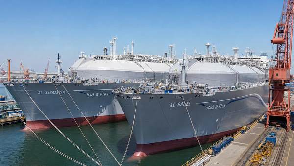 GasLog Orders Two LNG Carriers from Hengli Heavy Industry