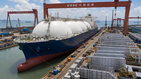 LNG Vessel Orders Stretch to 2028 as Invar Lead Times Hit 24 Months