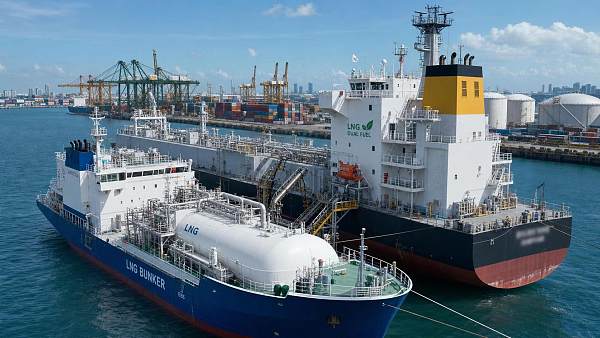 Singapore Extends LNG Bunkering Waiver to Sept. 30, 2026