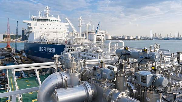 IMO Rule Takes Effect for LNG Dual-Fuel Engine Certification
