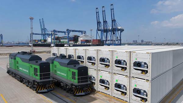 Guangzhou Port Launches Tender for 3500kW Green Locomotives, Boosting Industrial Chillers Demand