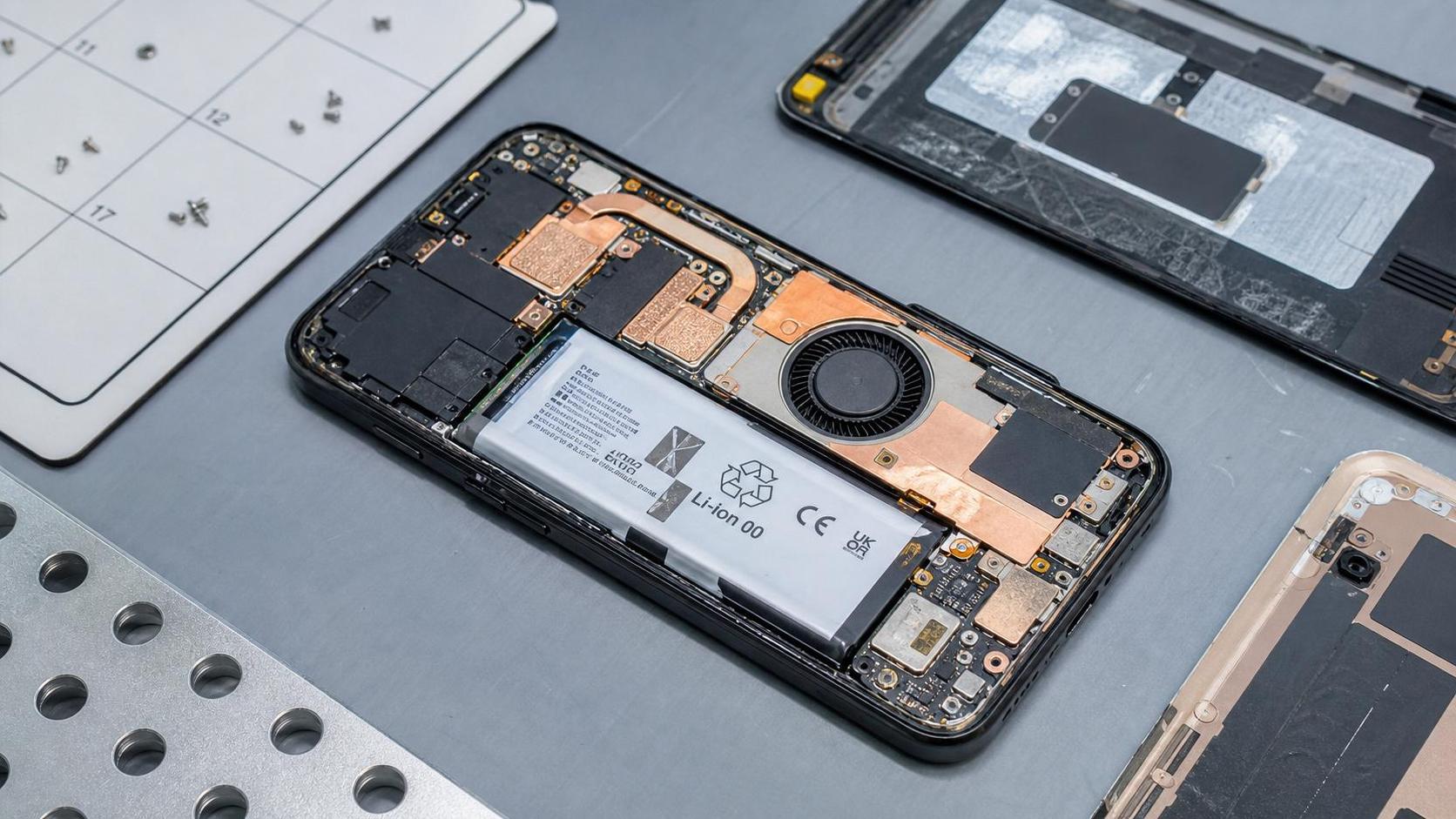 Compact Thermal Management in Smart Devices: Common Failure Risks