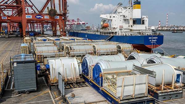 Shanghai-Rotterdam Cooling Tower Space Tightens