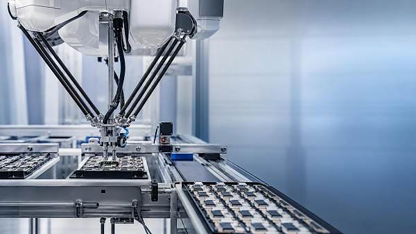 Robotic Kinematics Explained Through High-Speed Pick-and-Place Performance