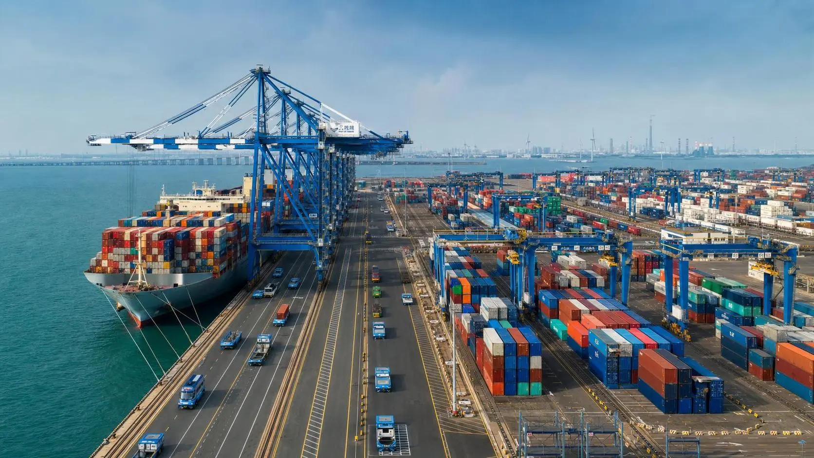 Port Infrastructure Development Solutions for Capacity Growth and Yard Congestion Control