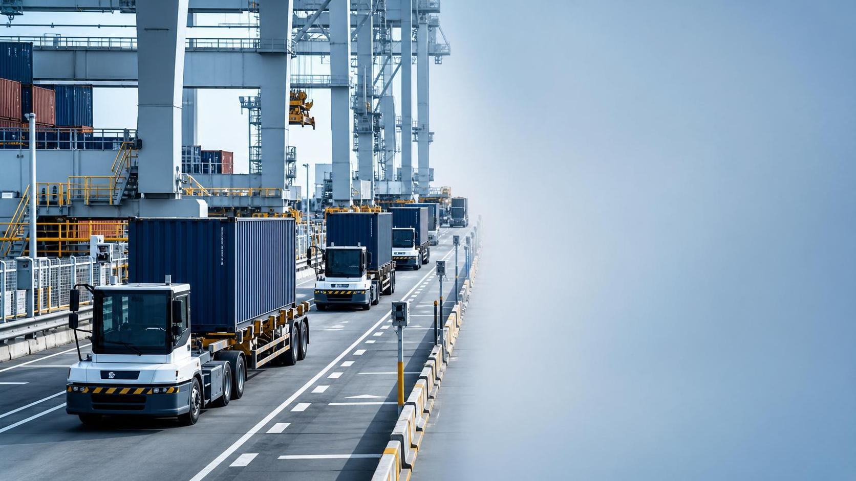 Yard Mobility Solutions for Port Logistics: Which Options Improve Trailer Flow and Safety