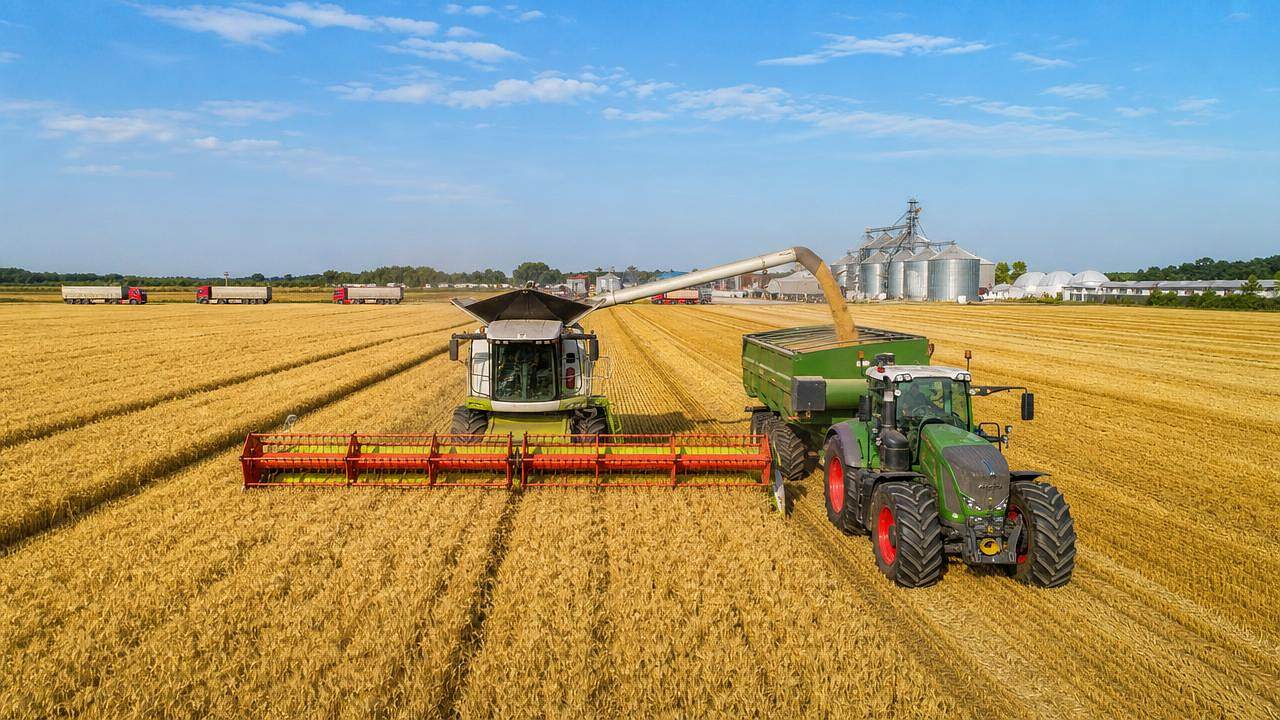 How large-scale farm equipment changes cost per acre