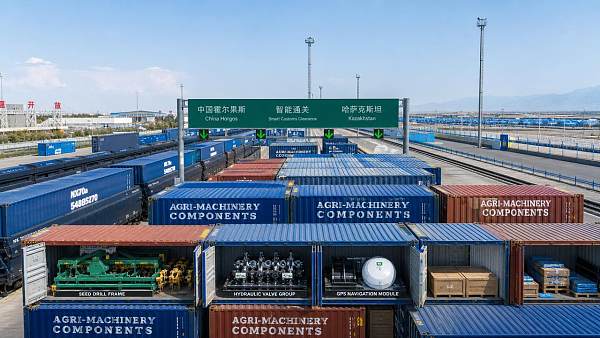 Horgos Railway Port Launches Smart Agri-Machinery Export Channel